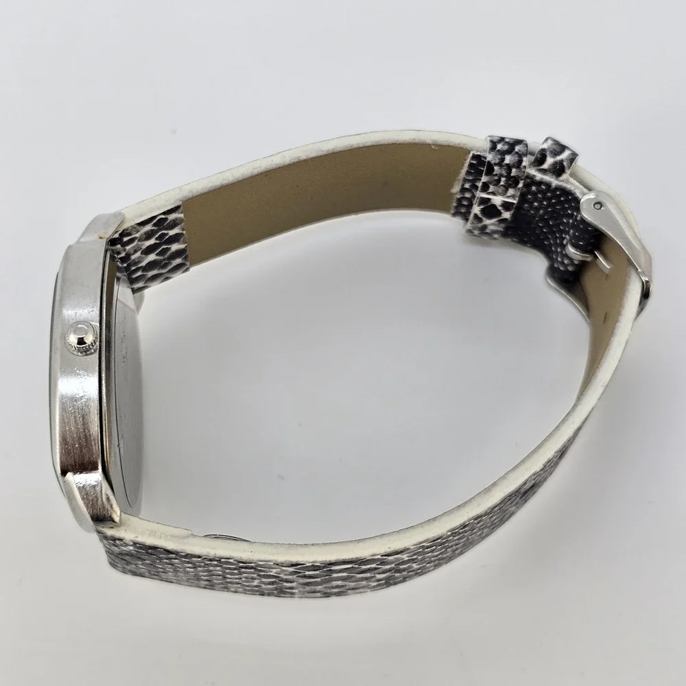 37MM Women's‎ Analog Watch Cream Dial Snake Print Faux Leather Bands NEW Battery